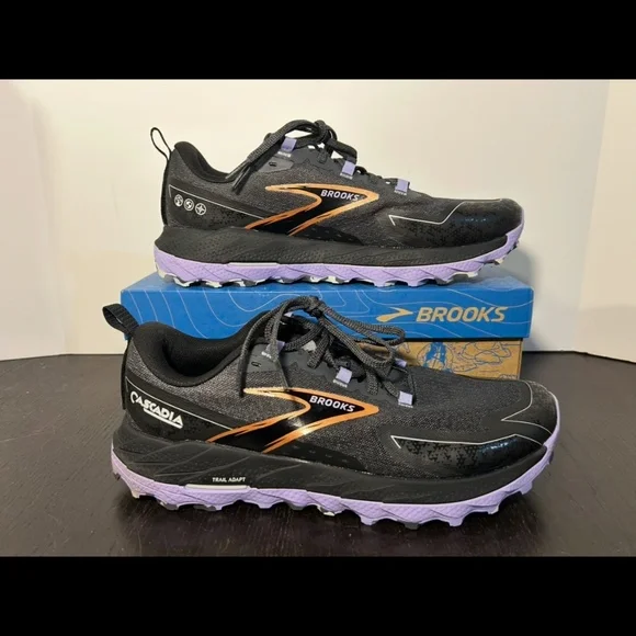 Brooks Cascadia 18 Trail Running Shoes Sneakers Ebony/Lavender/Copper Womans 12